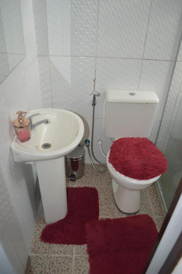 Quartos No Centro De *